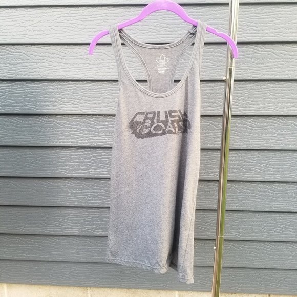 Lot of 4 Medium Shirts (2 tanks, two long sleeve) - Picture 13 of 15